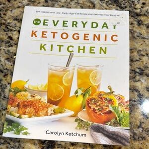 The Everyday Ketogenic Kitchen Cookbook Carolyn Ketchum